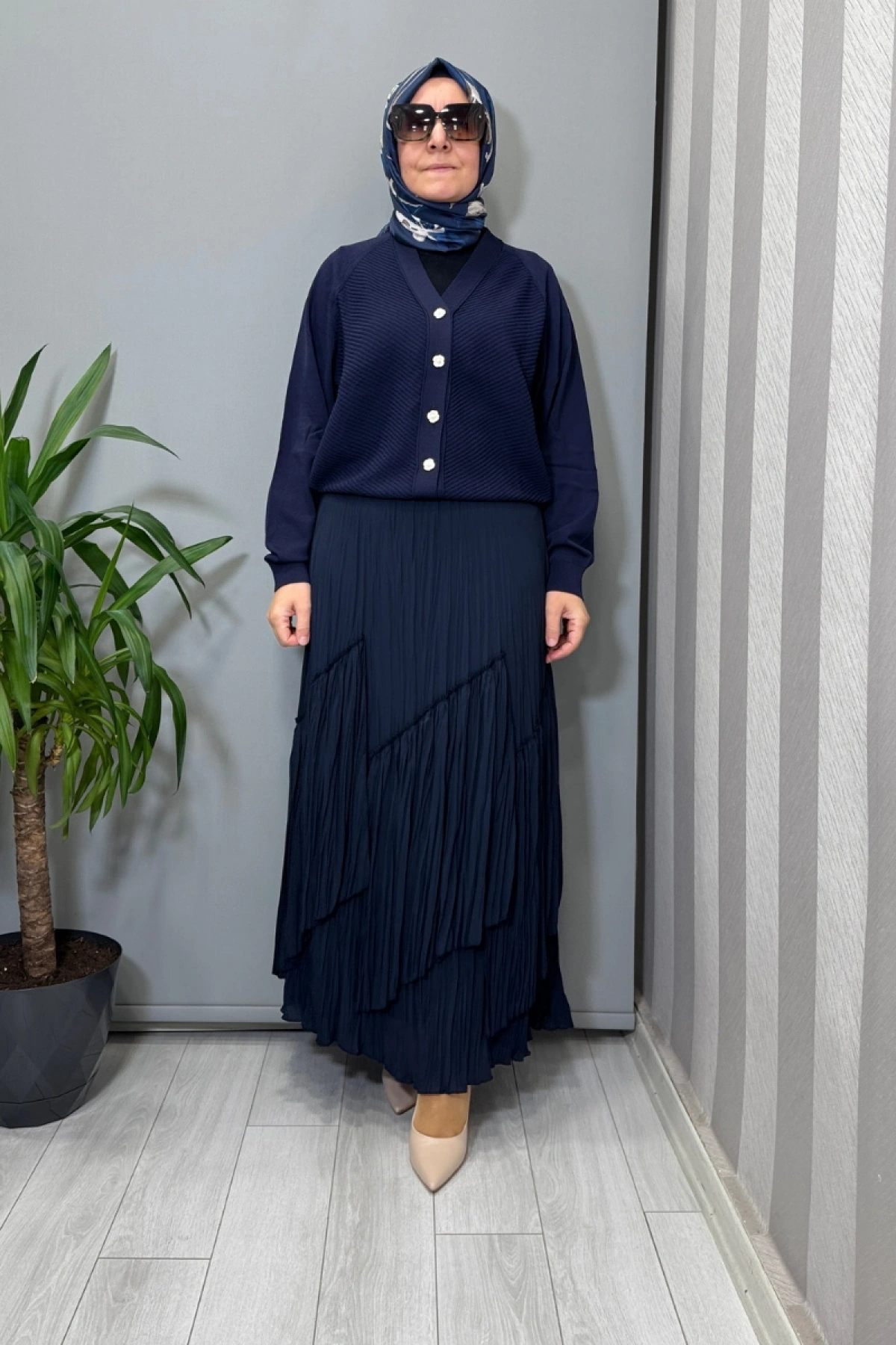 Sentez Vioala Parçalı Kırıştırma Etek Lacivert 5475