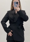 ÖNDEN BAĞLAMALI BLAZER TAKIM