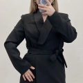 ÖNDEN BAĞLAMALI BLAZER TAKIM