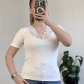 V YAKA DANTEL DETAY YARIM KOL BODY