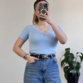 V YAKA DANTEL DETAY YARIM KOL BODY