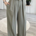 SÜET KEMERLİ TASARIM PANTOLON