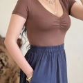 ÖN BÜZGÜLÜ V YAKA CROP