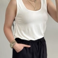 KARE YAKA GENİŞ ATLET