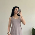 KARE YAKA GENİŞ ATLET