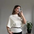 DİLVİN KAYIK YAKA KEMERLİ TRİKO BLUZ