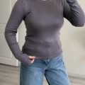 PARMAK GEÇMELİ YUVARLAK YAKA BODY