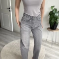 BARREL JEAN