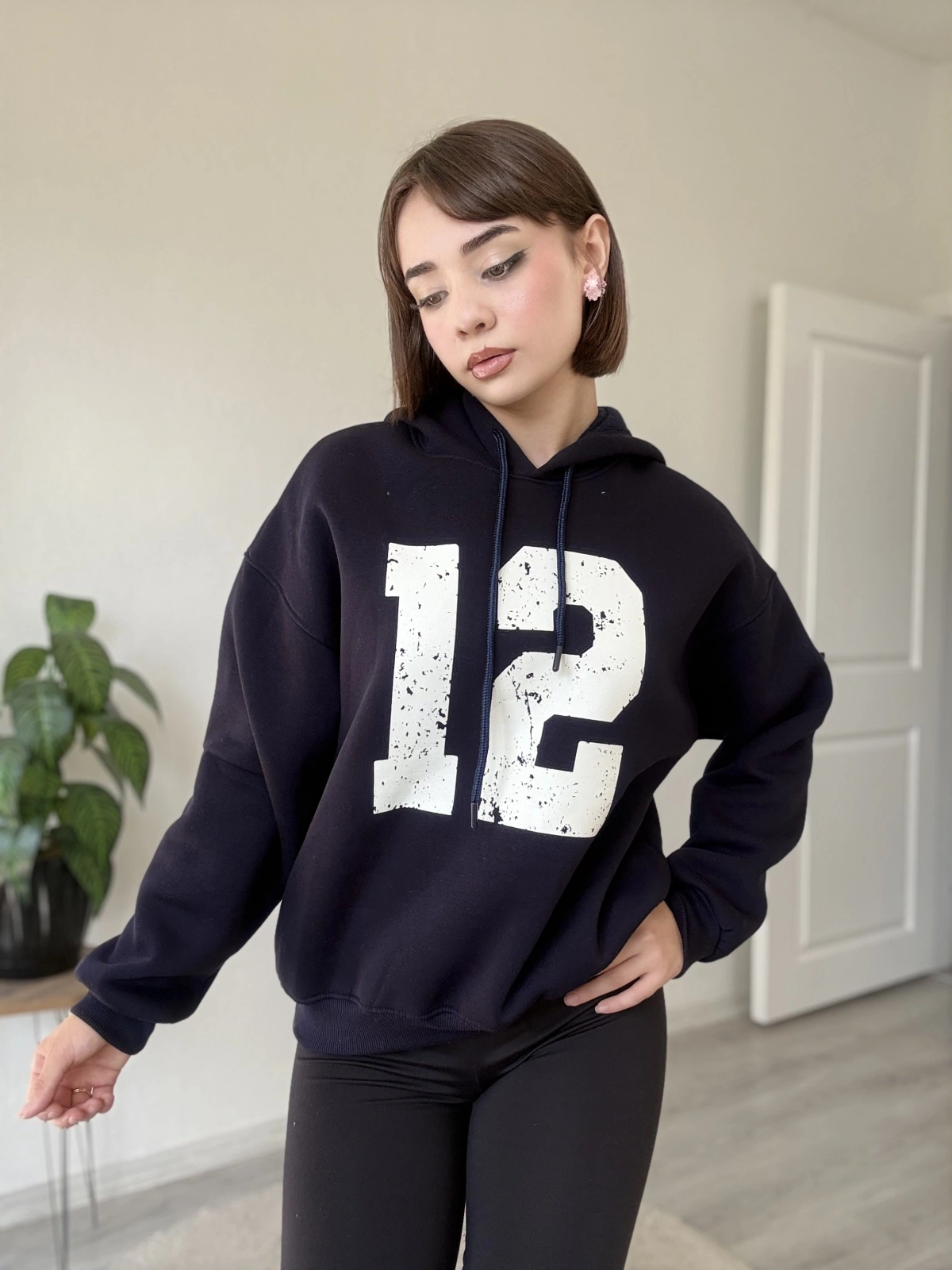 12 BASKI KAPÜŞONLU ÜÇ İPLİK SWEATSHİRT
