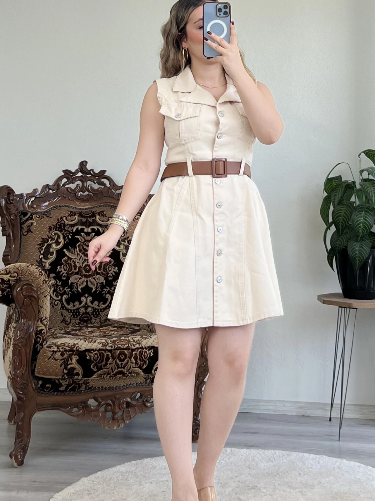 SIFIR KOL DÜĞMELİ ELBİSE