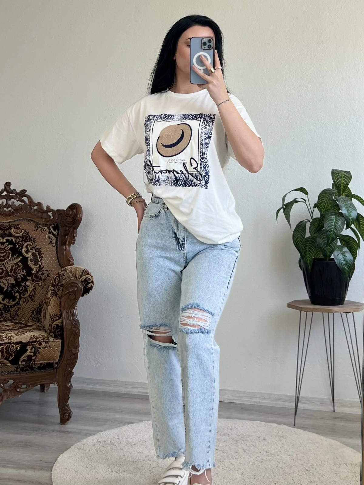 YIRTIK JEAN