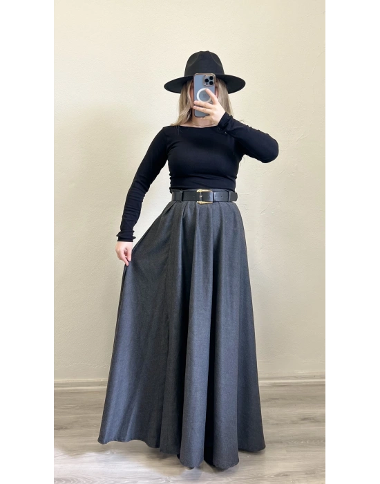 KEMERLİ YIRTMAÇ DETAYLI UZUN ETEK