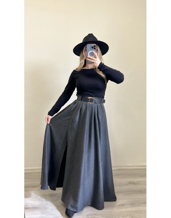 KEMERLİ YIRTMAÇ DETAYLI UZUN ETEK