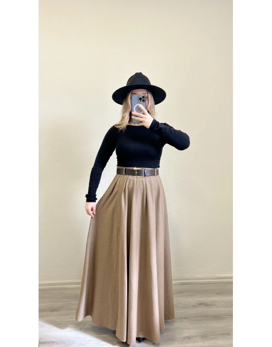 KEMERLİ YIRTMAÇ DETAYLI UZUN ETEK