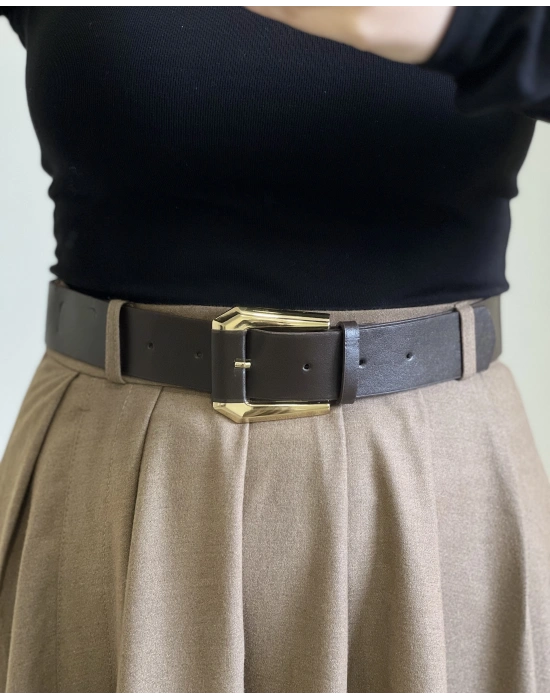 KEMERLİ YIRTMAÇ DETAYLI UZUN ETEK