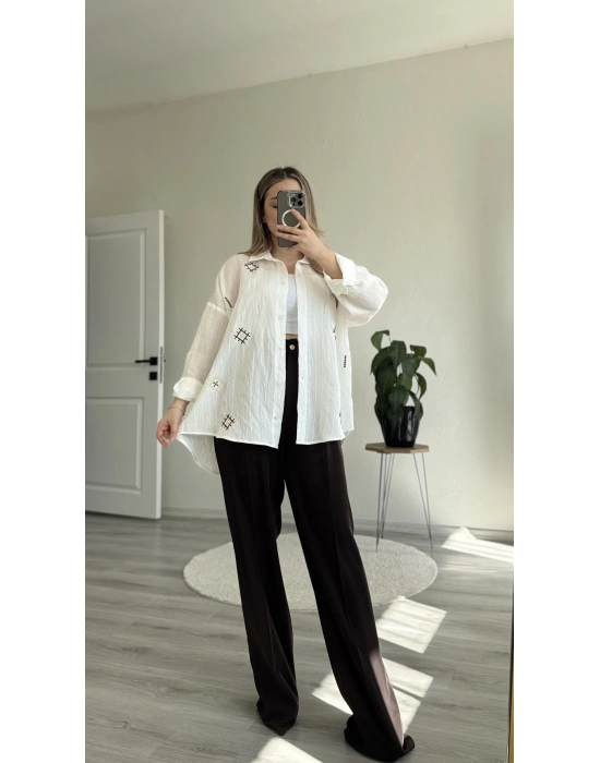 NAKIŞ DETAYLI GÖMLEK