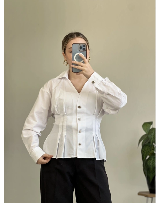 DÜĞME DETAYLI GÖMLEK