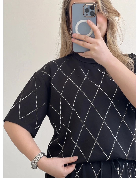 TAŞLI BAKLAVA DESENLİ TAKIM