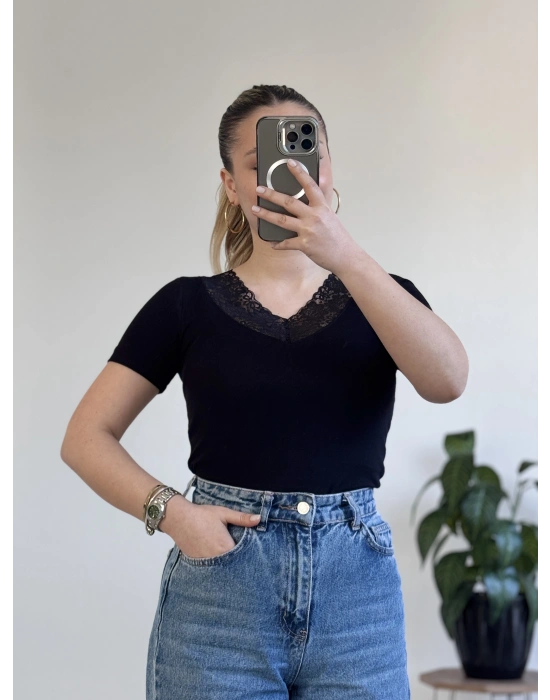 V YAKA DANTEL DETAY YARIM KOL BODY