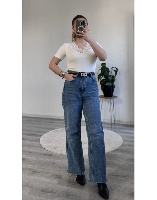 V YAKA DANTEL DETAY YARIM KOL BODY