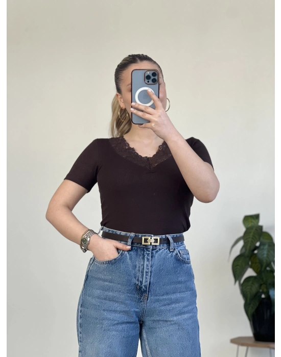 V YAKA DANTEL DETAY YARIM KOL BODY