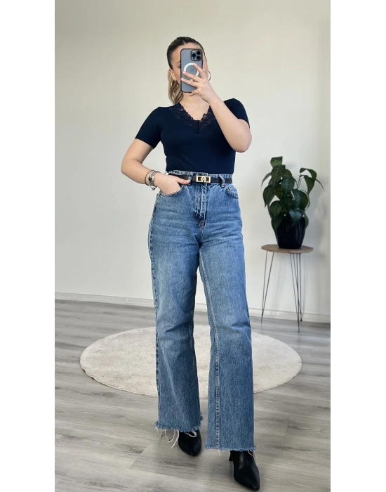 V YAKA DANTEL DETAY YARIM KOL BODY