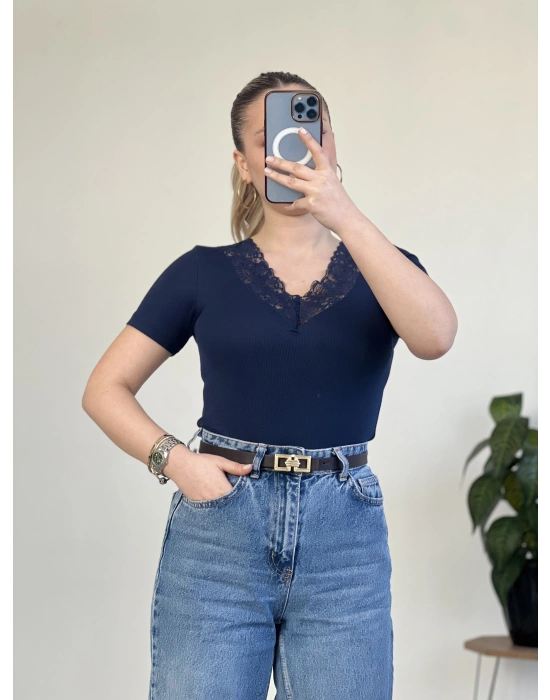 V YAKA DANTEL DETAY YARIM KOL BODY