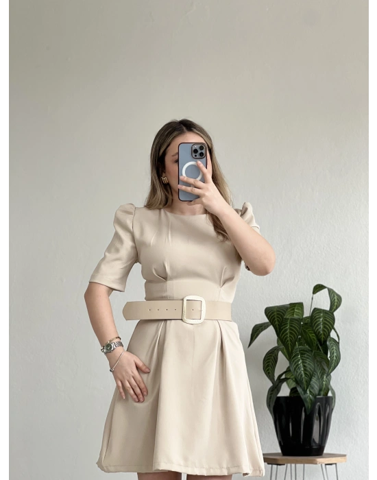 PUF KOLLU GOLD TOKA KEMERLİ MİNİ ELBİSE