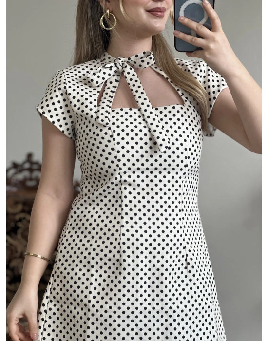 FİYONK BAĞLAMALI PUANTİYELİ ELBİSE