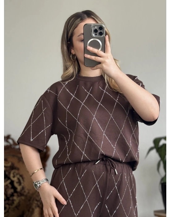 TAŞLI BAKLAVA DESENLİ TAKIM