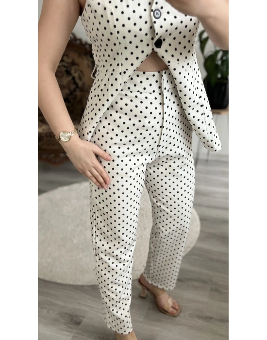 PUANTİYELİ YELEKLİ TAKIM-KEMERLİ