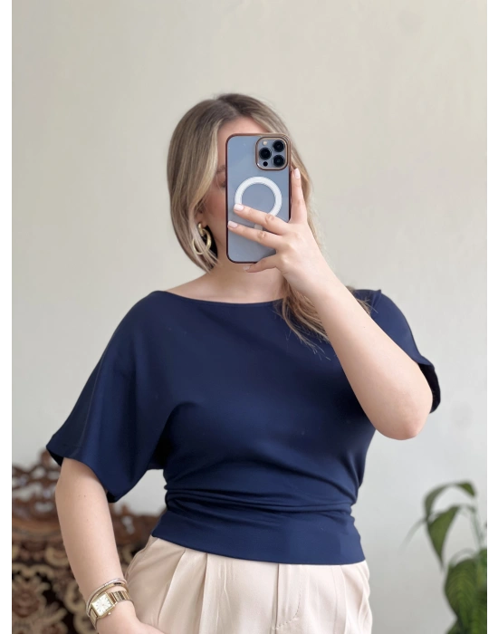 BELDEN OTURTMALI KAYIK YAKA BLUZ