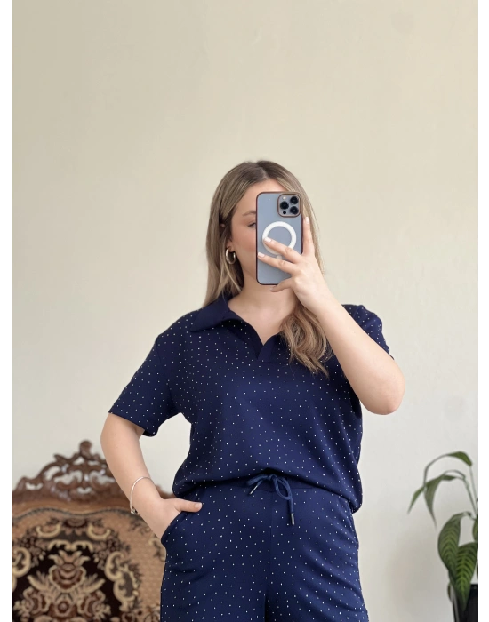 TAŞLI POLO YAKA TAKIM