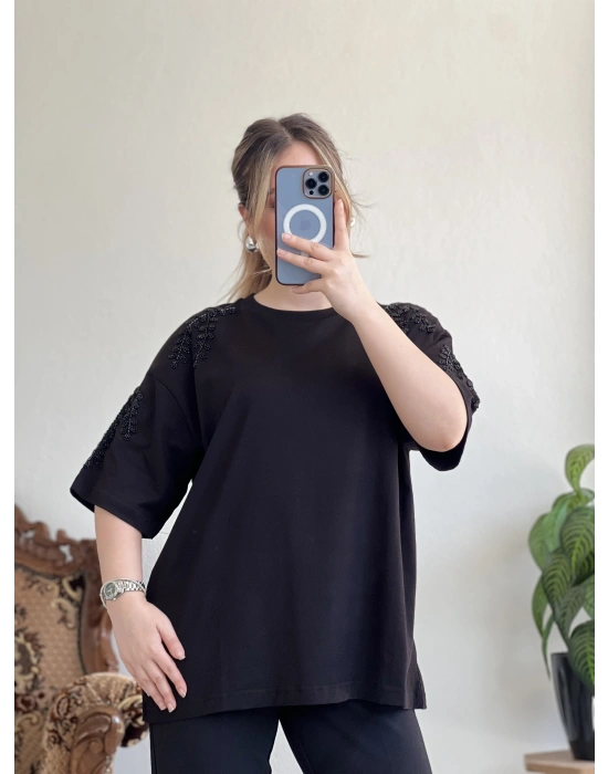 NAKIŞLI T-SHIRT