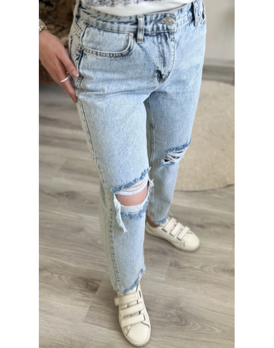 YIRTIK JEAN