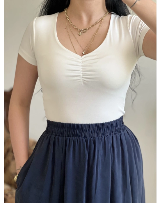 ÖN BÜZGÜLÜ V YAKA CROP