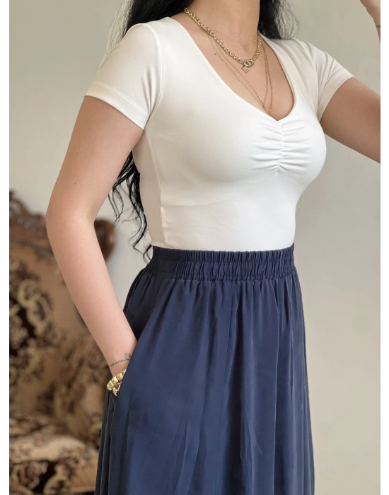 ÖN BÜZGÜLÜ V YAKA CROP