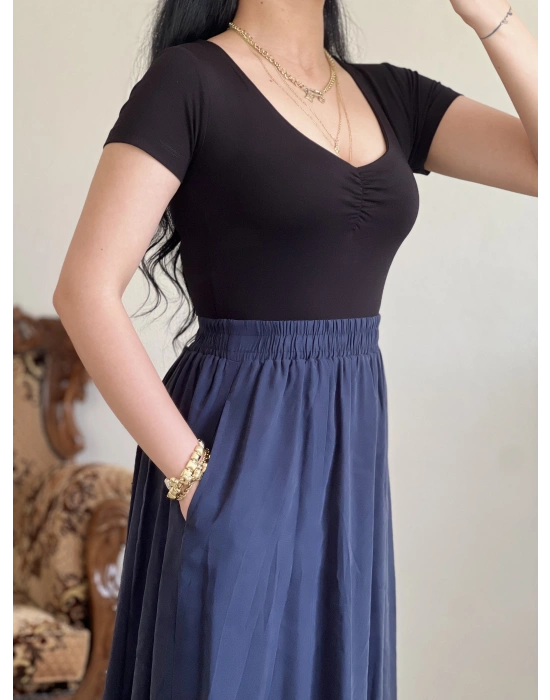 ÖN BÜZGÜLÜ V YAKA CROP