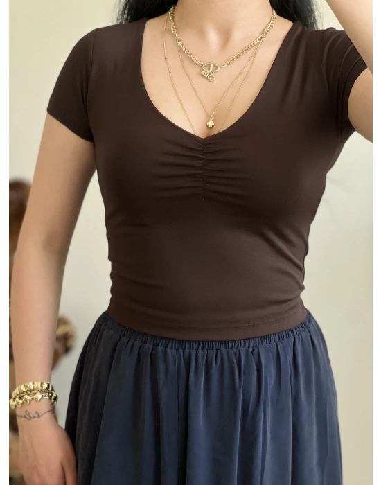 ÖN BÜZGÜLÜ V YAKA CROP
