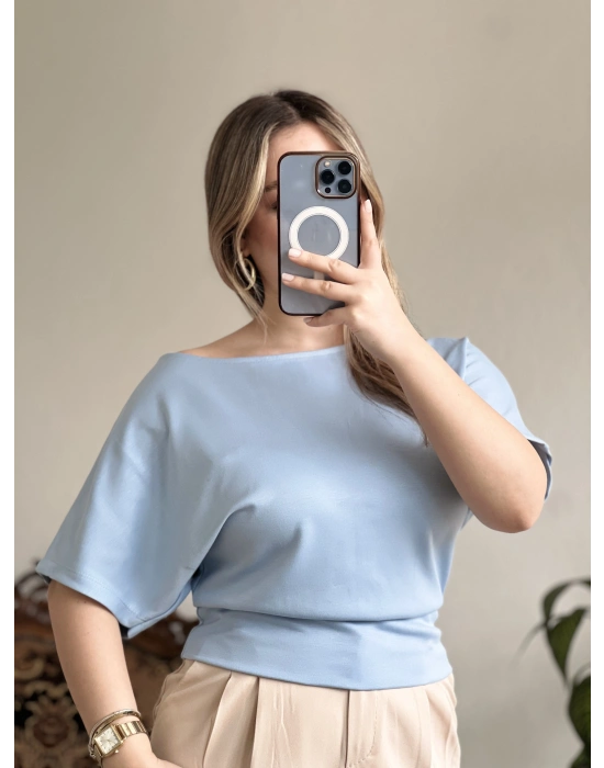 BELDEN OTURTMALI KAYIK YAKA BLUZ