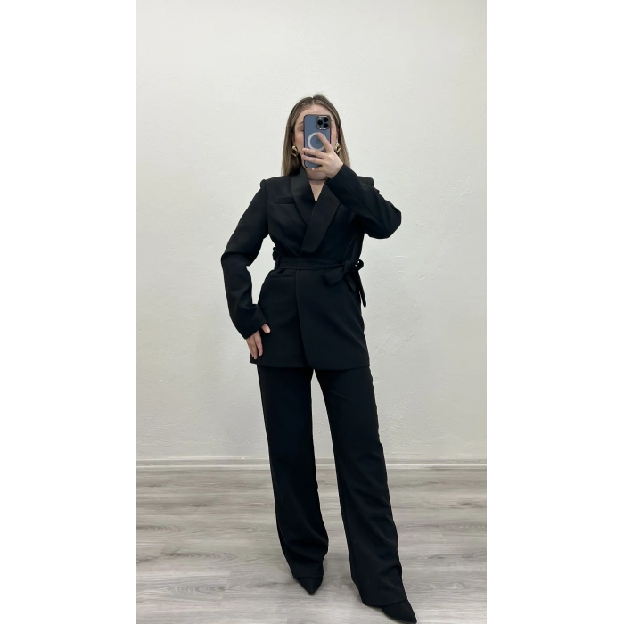 ÖNDEN BAĞLAMALI BLAZER TAKIM