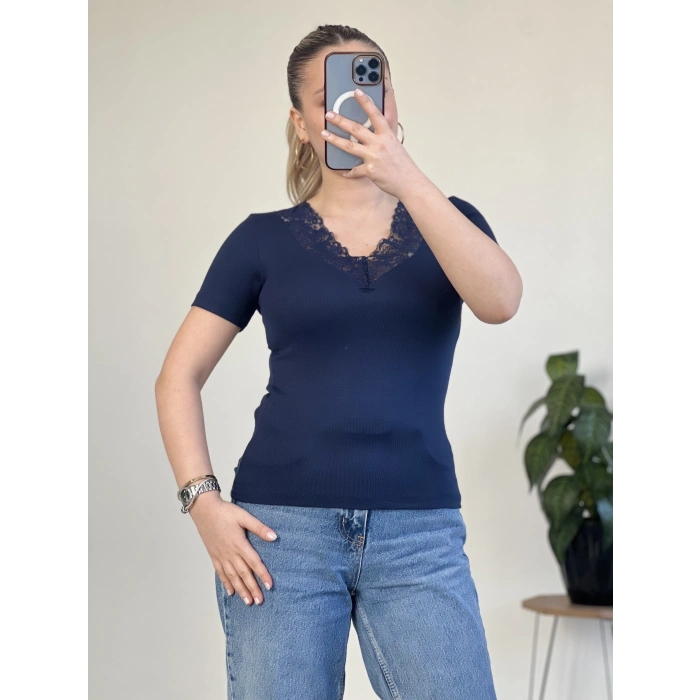 V YAKA DANTEL DETAY YARIM KOL BODY