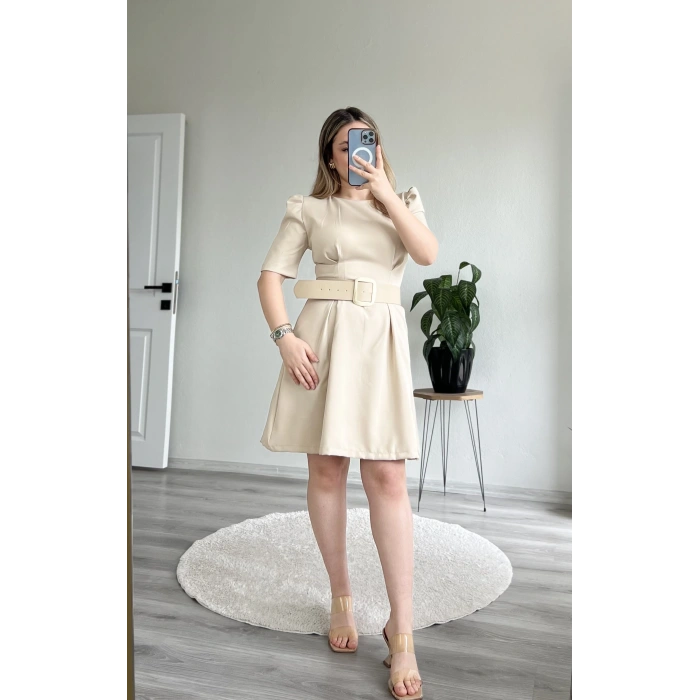 PUF KOLLU GOLD TOKA KEMERLİ MİNİ ELBİSE