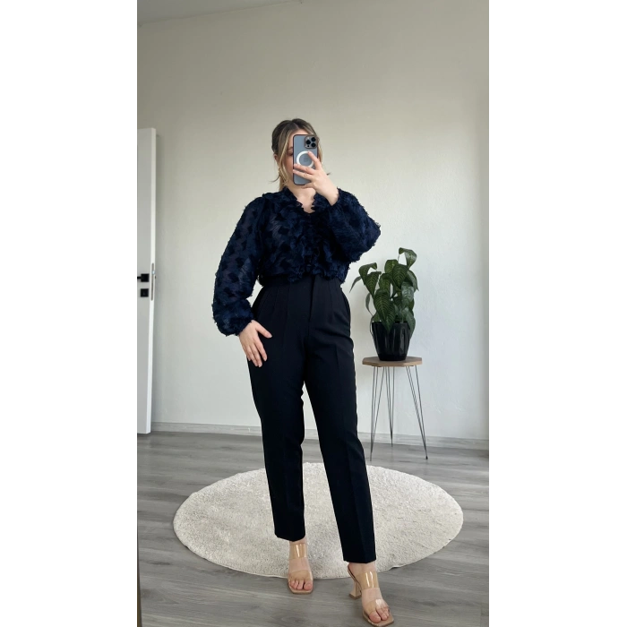 FIRFIR DETAYLI PAMUKLU ŞİFON BLUZ