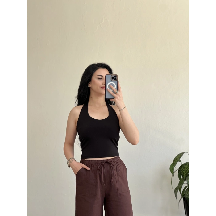 HALTER YAKA BASİC BLUZ