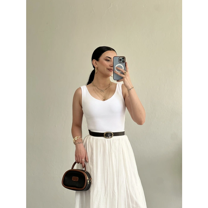 DİLVİN V YAKA ATLET