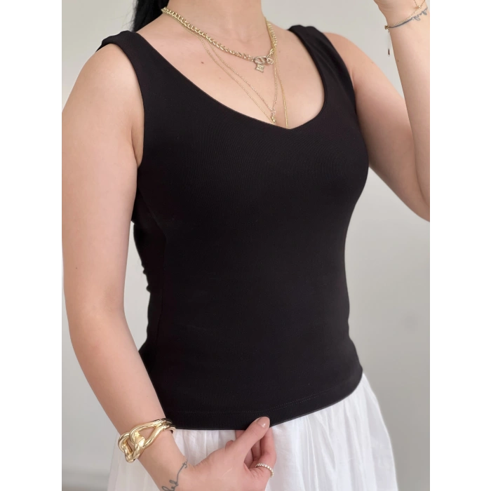 DİLVİN V YAKA ATLET