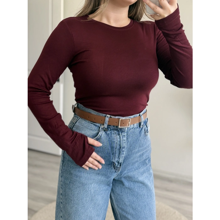 PARMAK GEÇMELİ YUVARLAK YAKA BODY