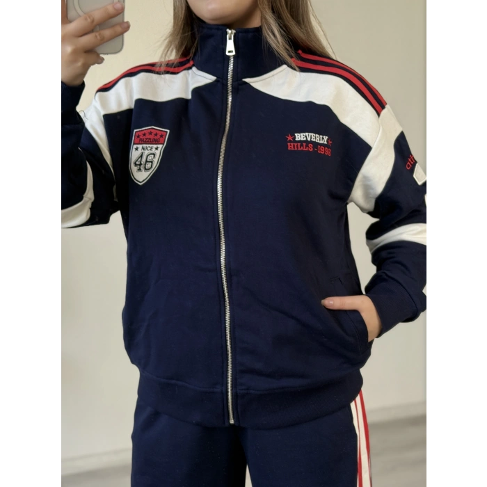 ARMALI ŞERİTLİ TAKIM