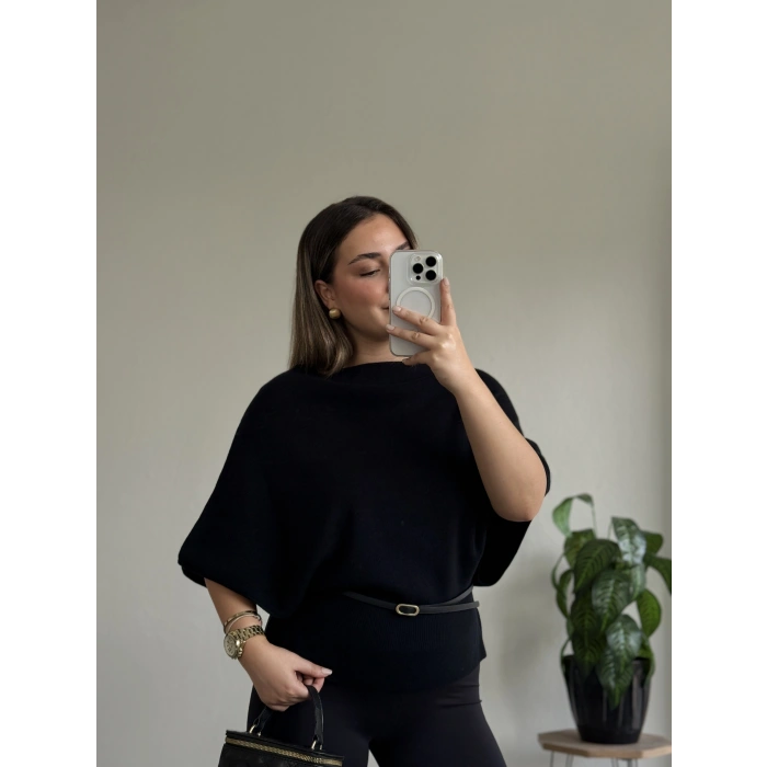 DİLVİN KAYIK YAKA KEMERLİ TRİKO BLUZ